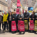 2025 12 19 accion solidaria navidena Garmol Carro Compras shopping trolley Einkaufswagen chariot courses